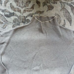 Adrienne Vittadini Gray Sweater